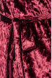 Платье женское велюровое, с аксессуаром 70PD5015 бордо