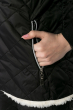 Костюм женский с искусственным мехом 72PD139 черный