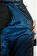 Куртка женская однотонная с мехом на капюшоне 68PD2139 темно-синий