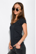 Женская приталенная футболка в полоску 434V004-1 черно-сизый