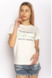 Стильная летняя футболка с надписями 600F019 молочный