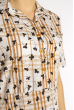 Платье с листьями клевера 632F011-3 бело-горчичный