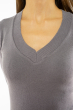 Пуловер женский с V-образным вырезом 618F070 серый
