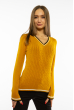 Пуловер женский с V-образным вырезом 618F402 горчичный