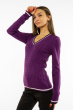Пуловер женский с V-образным вырезом 618F402 фиолетовый
