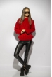 Свитер женский крупной вязки 21Z4018 красный