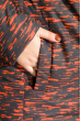 Пуховик женский прямого покроя 127PZ19-336 серо-оранжевый